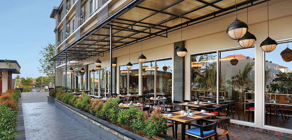 Azana Boutique Hotel Denpasar Restaurang bild
