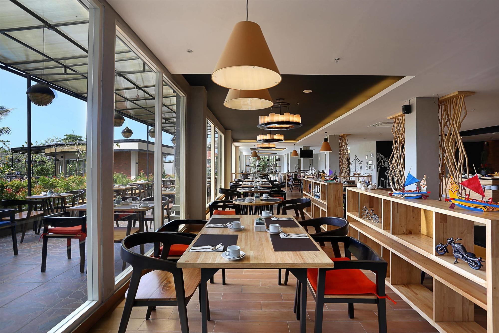 Azana Boutique Hotel Denpasar Exteriör bild