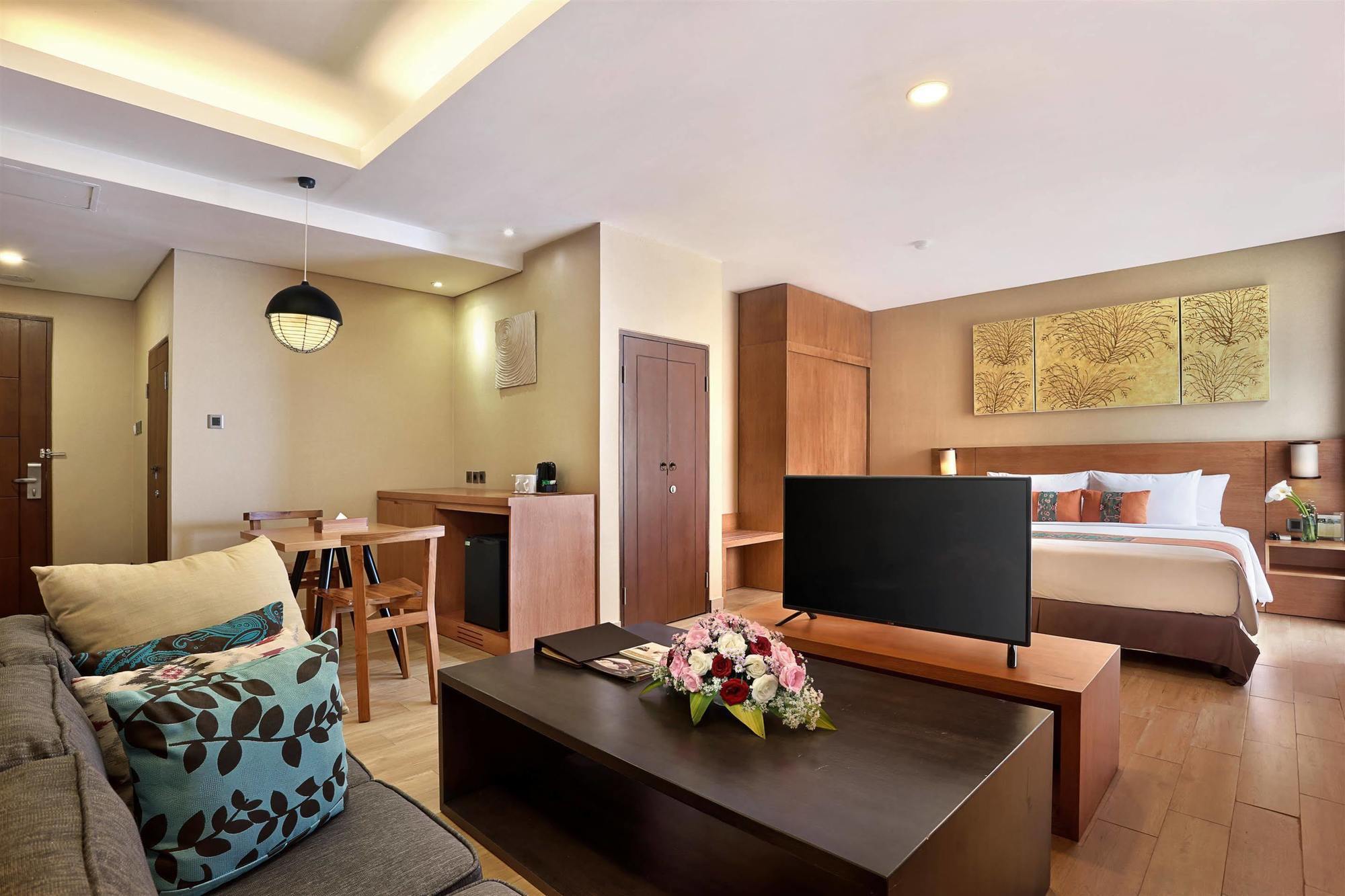 Azana Boutique Hotel Denpasar Exteriör bild